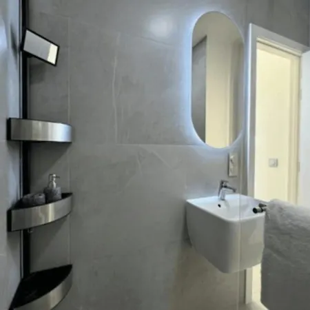 Prestige Tenerife Apartment *